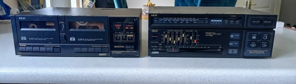 Akai Hifi system vintage with tapes. - Image 3