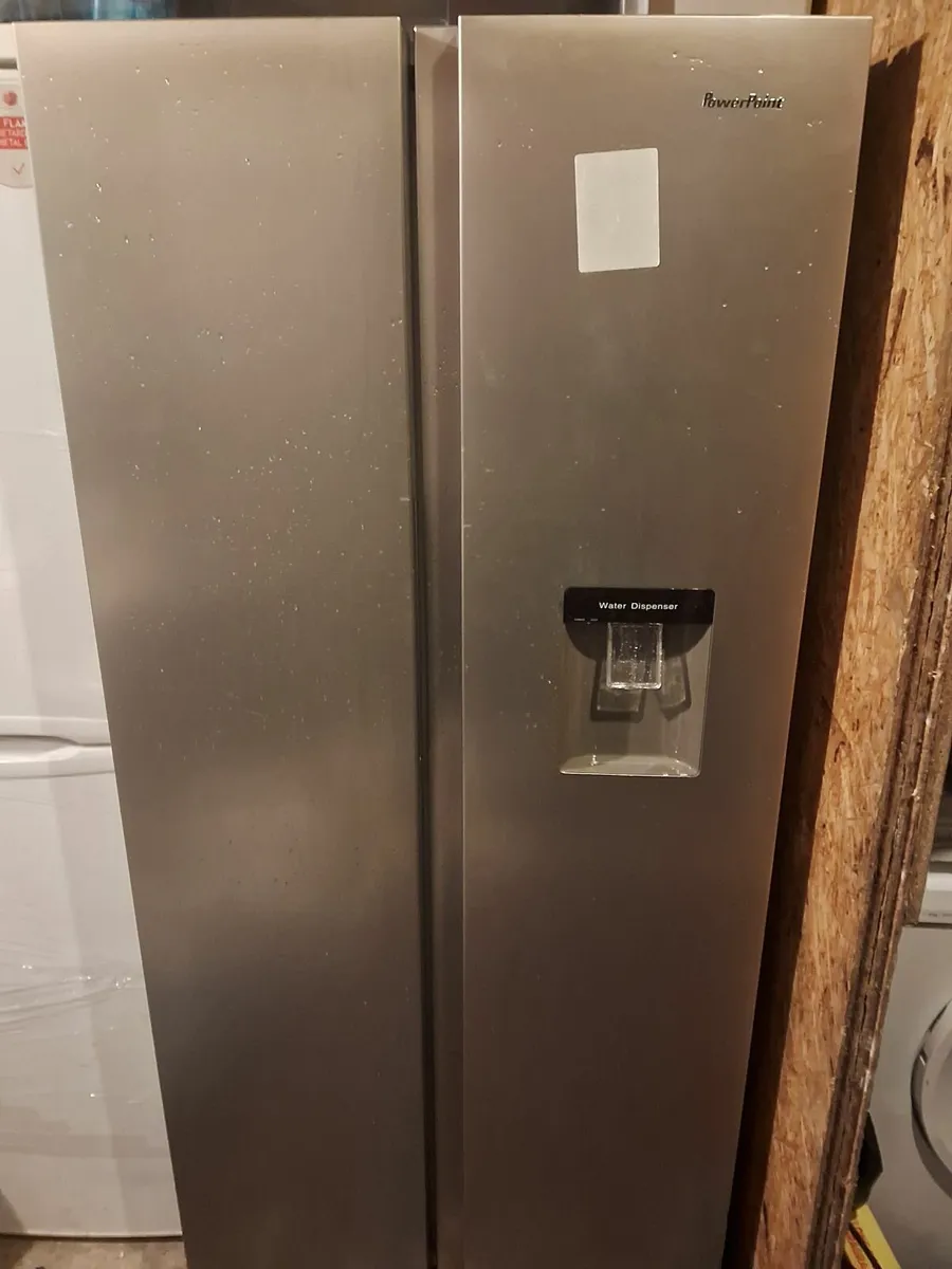 BRAND NEW AMERICAN FRIDGE AND FREEZER - Image 1