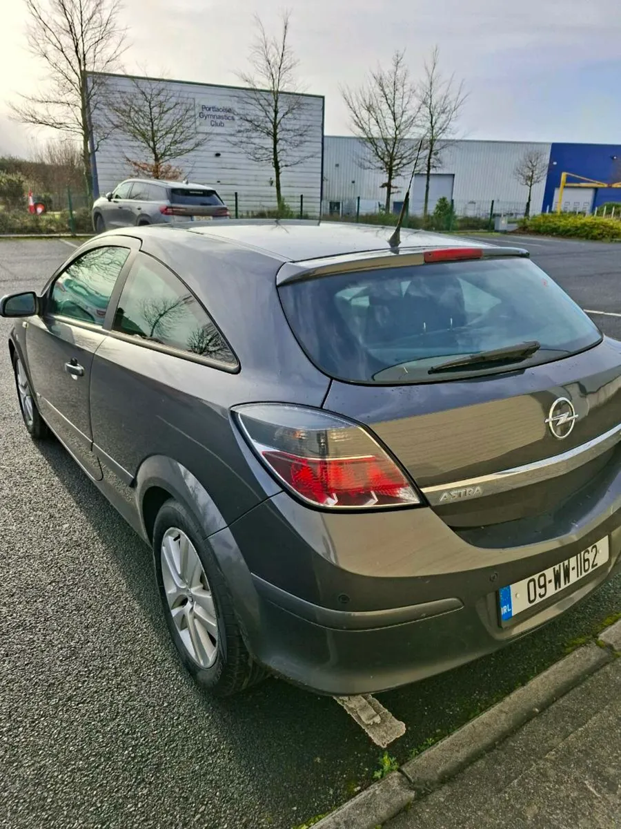 OPEL ASTRA 2009 - Image 3