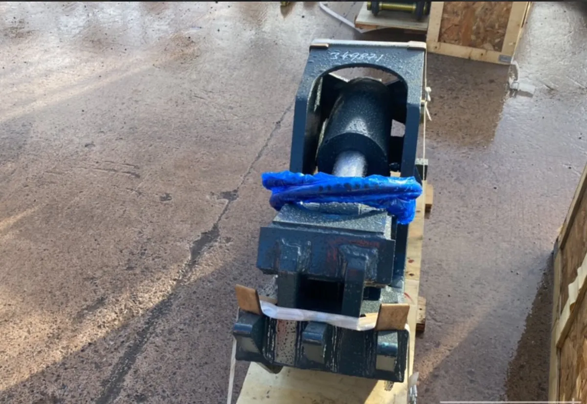 Pulveriser for digger - Image 4