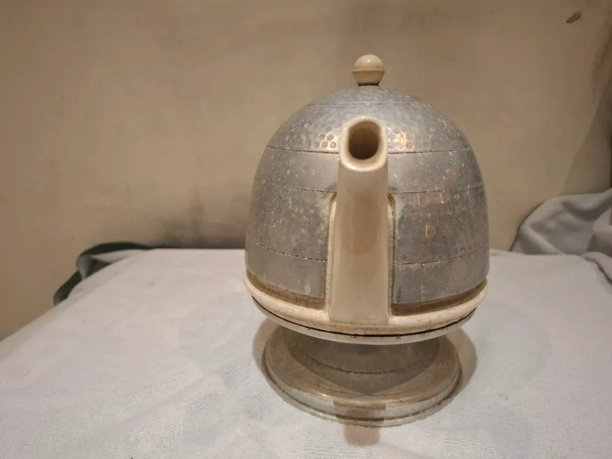 Antique Royal Doulton Teapot with Original Warming - Image 4