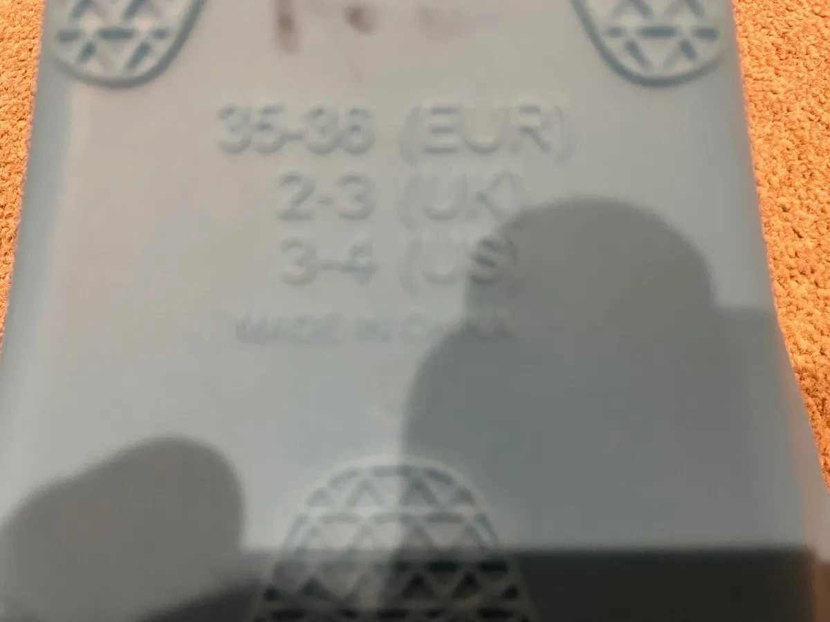 Zoggs Swimming Fins (€20 per pair) - Image 3