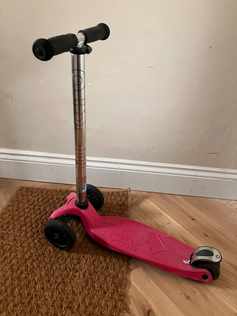 Scooter - Image 1