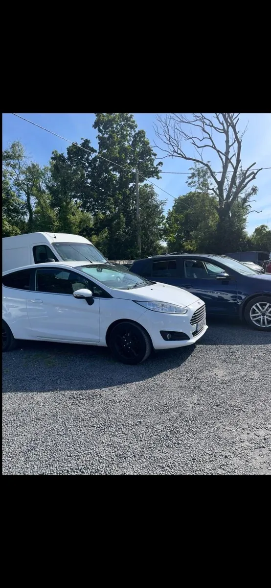 2015 Ford Fiesta 1.2L petrol - Image 2