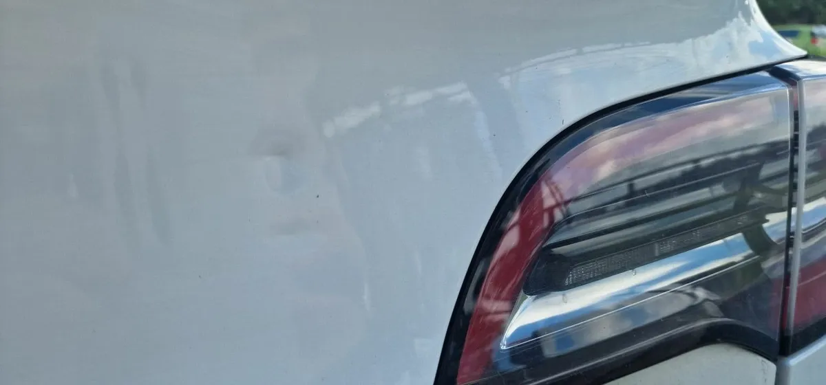 Tesla Model 3 2023 - Image 3