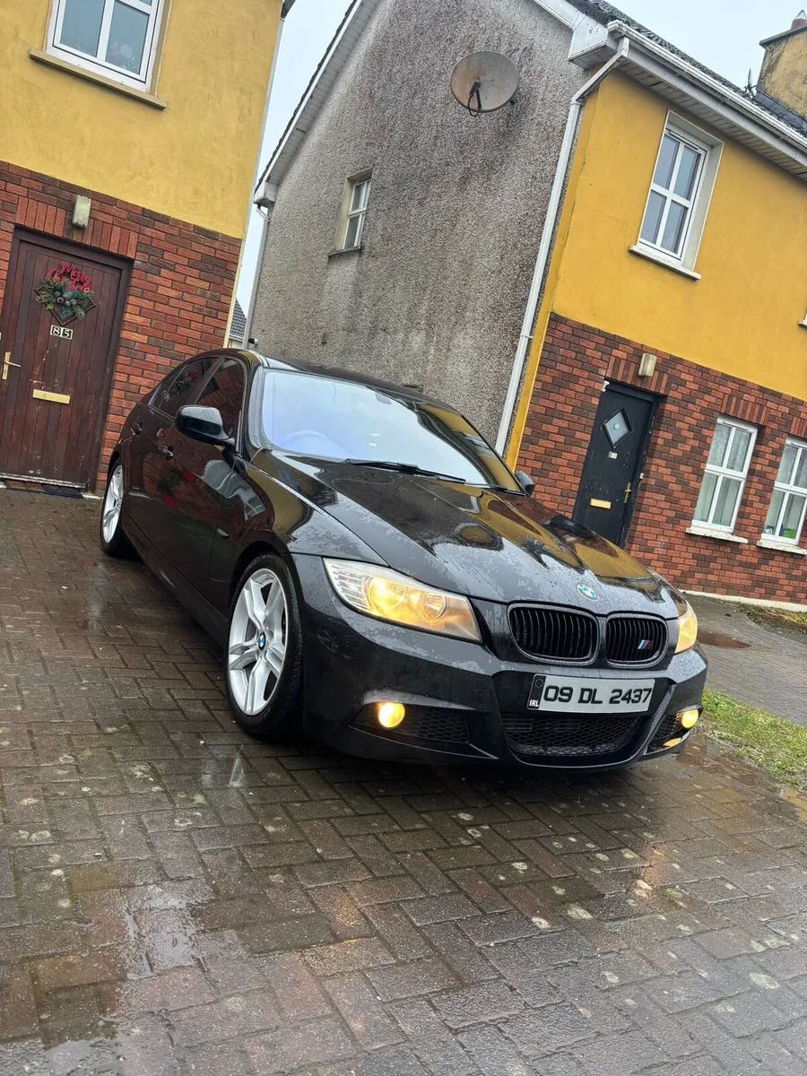 318 D MSport - Image 1