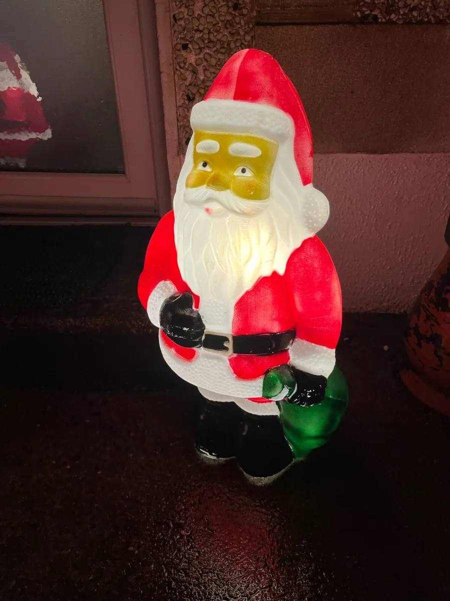 2 Plug-in Electric Light Up Santas - Image 4