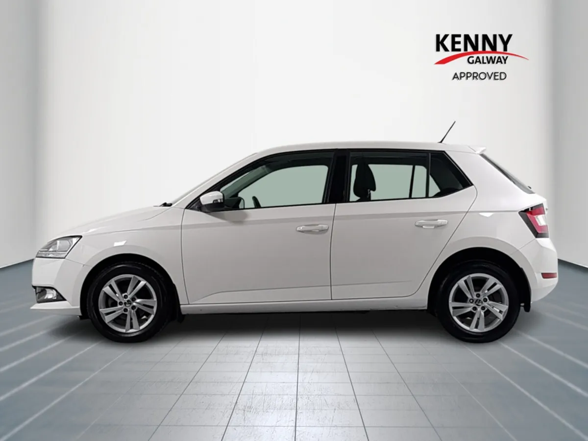 Skoda Fabia AMBITION 1.0 MPI 60HP 4DR - Image 4