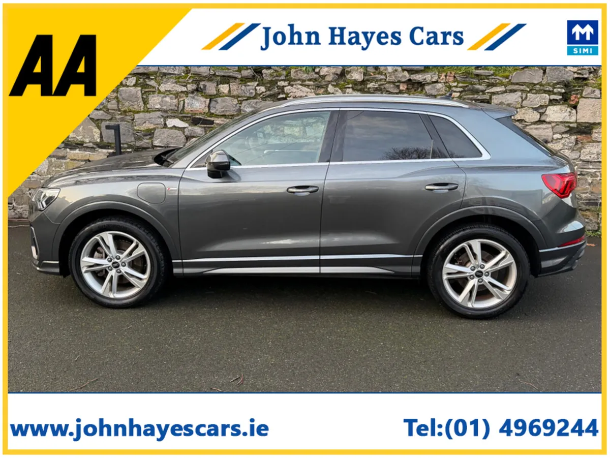 Audi Q3 S LINE 45 TFSI E//LOW MILEAGE//FULL LEATHE - Image 3