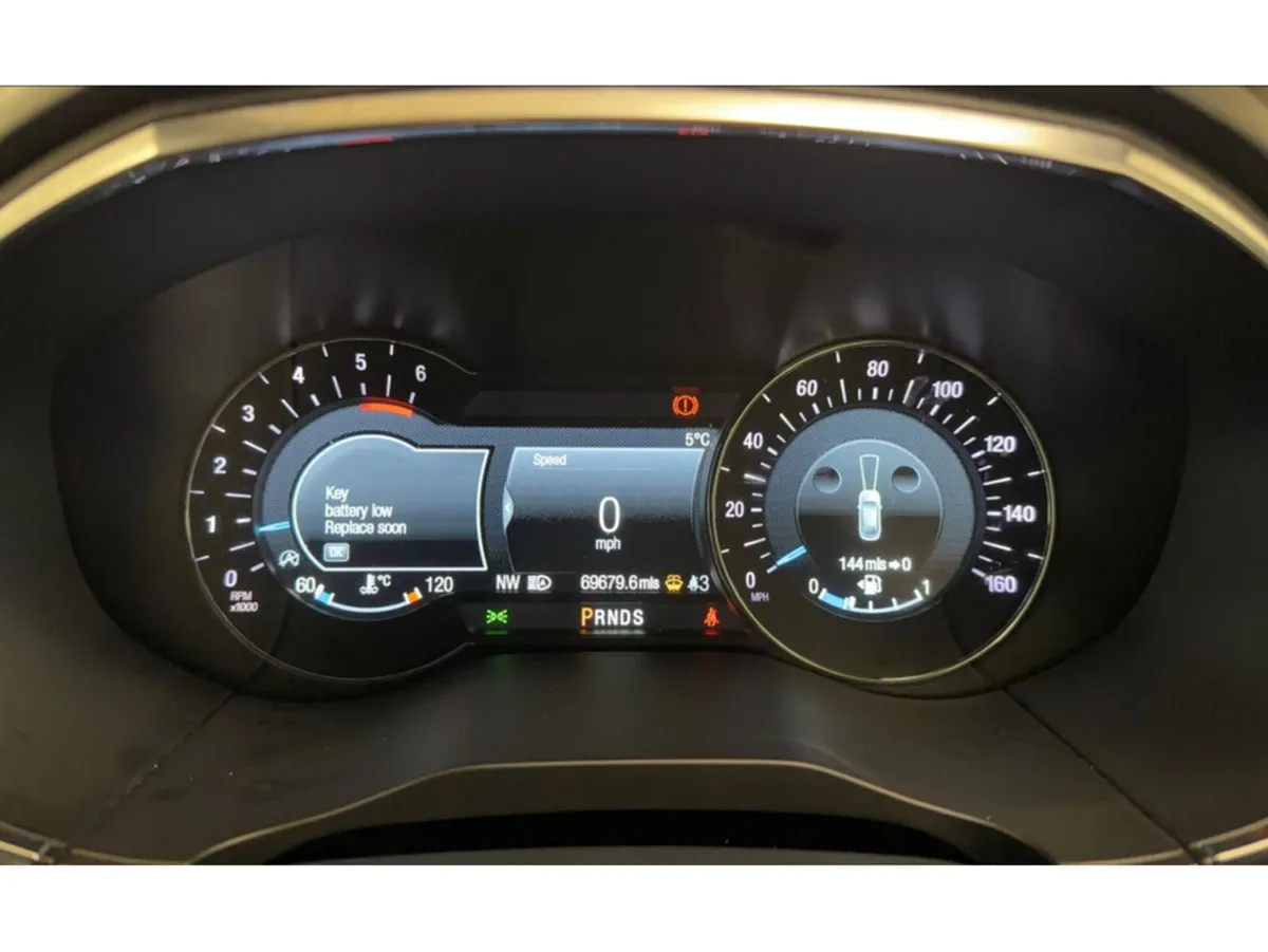 Ford S-Max ST-LINE  190 AWD AUTO - Image 3