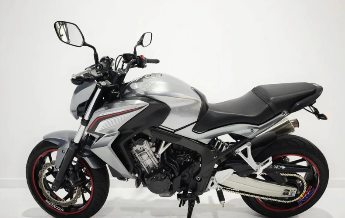 Honda CB650F - Image 4