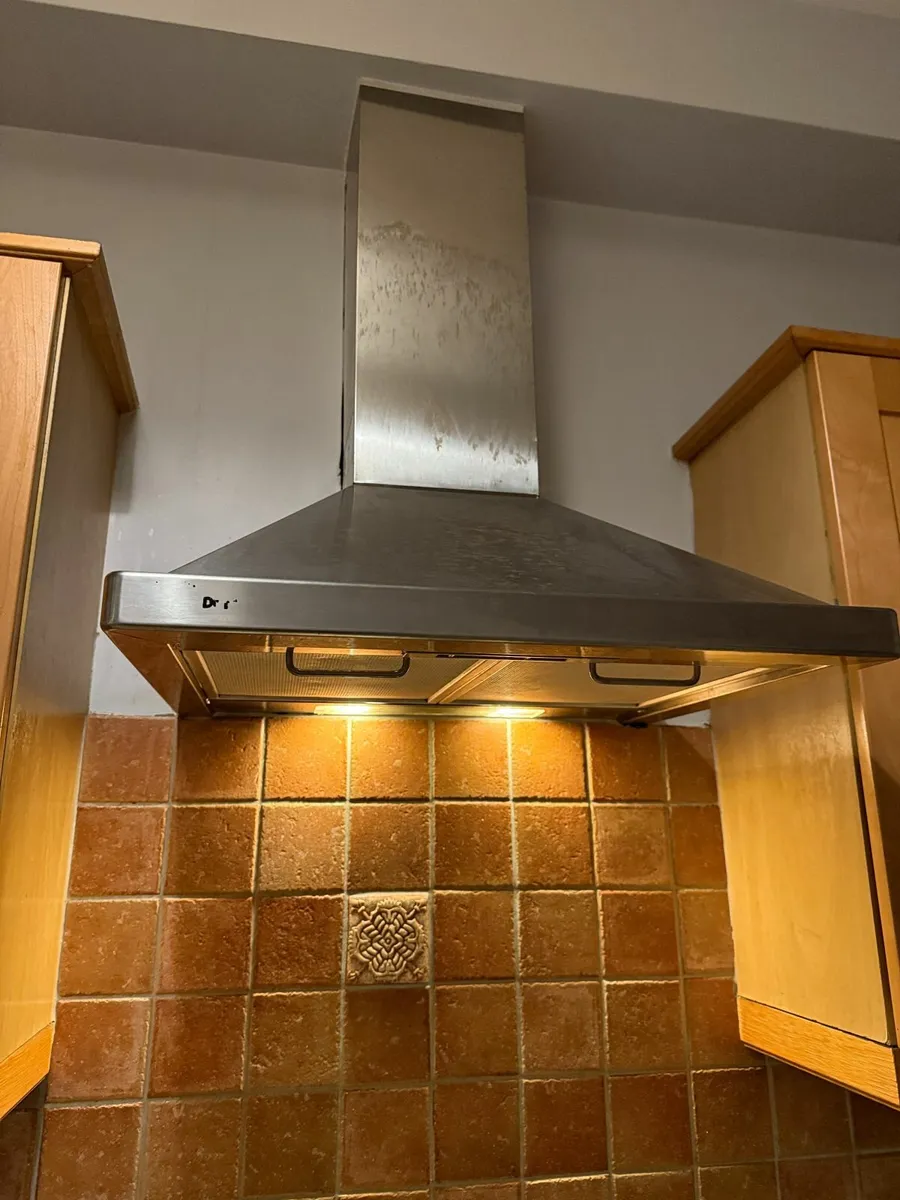 Extractor for hob - Image 2