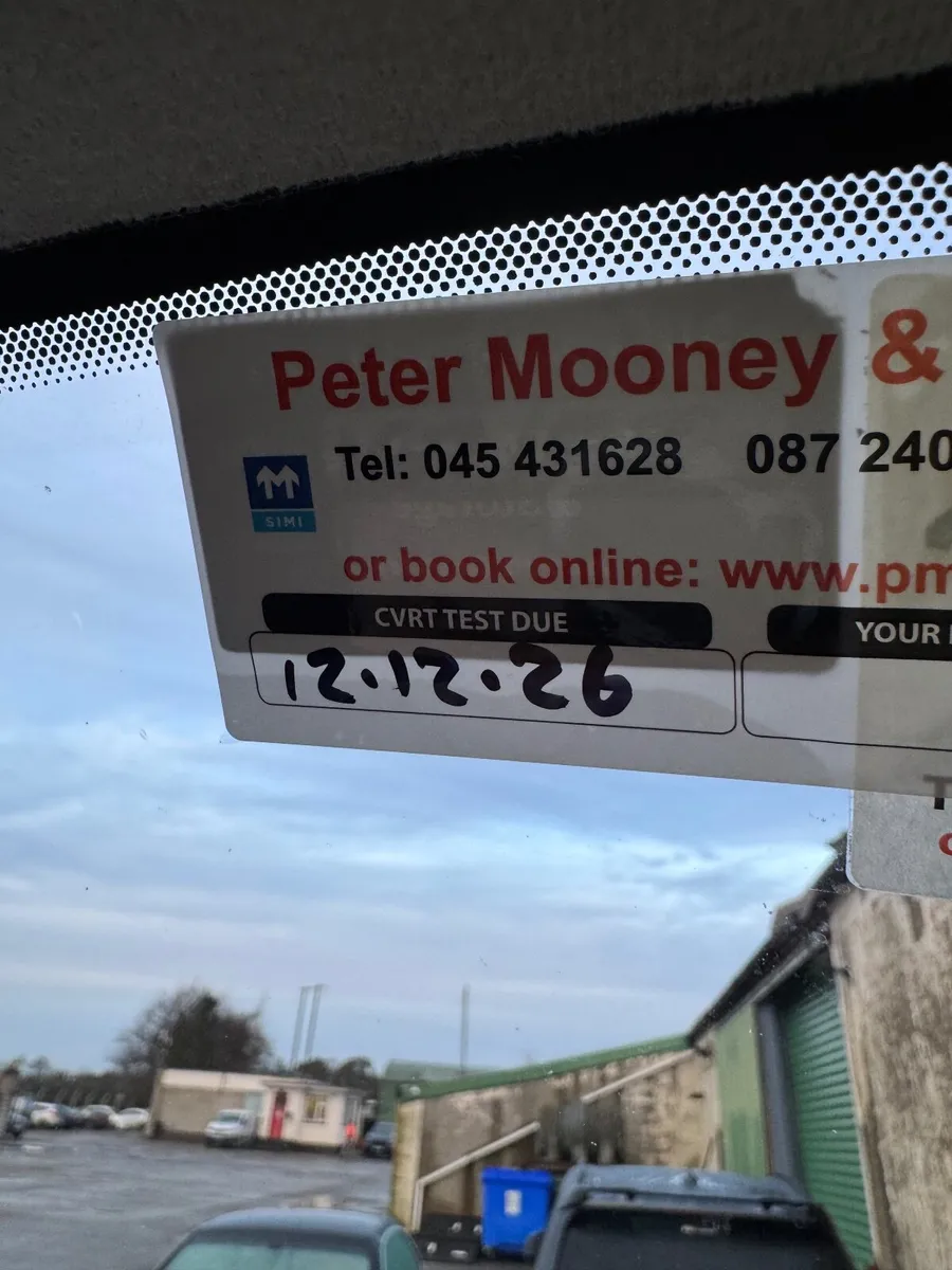 Ford Transit 2017 - Image 2