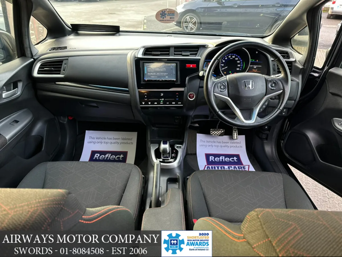 Honda Fit 1.5 HYBRID RS MODEL - Image 4