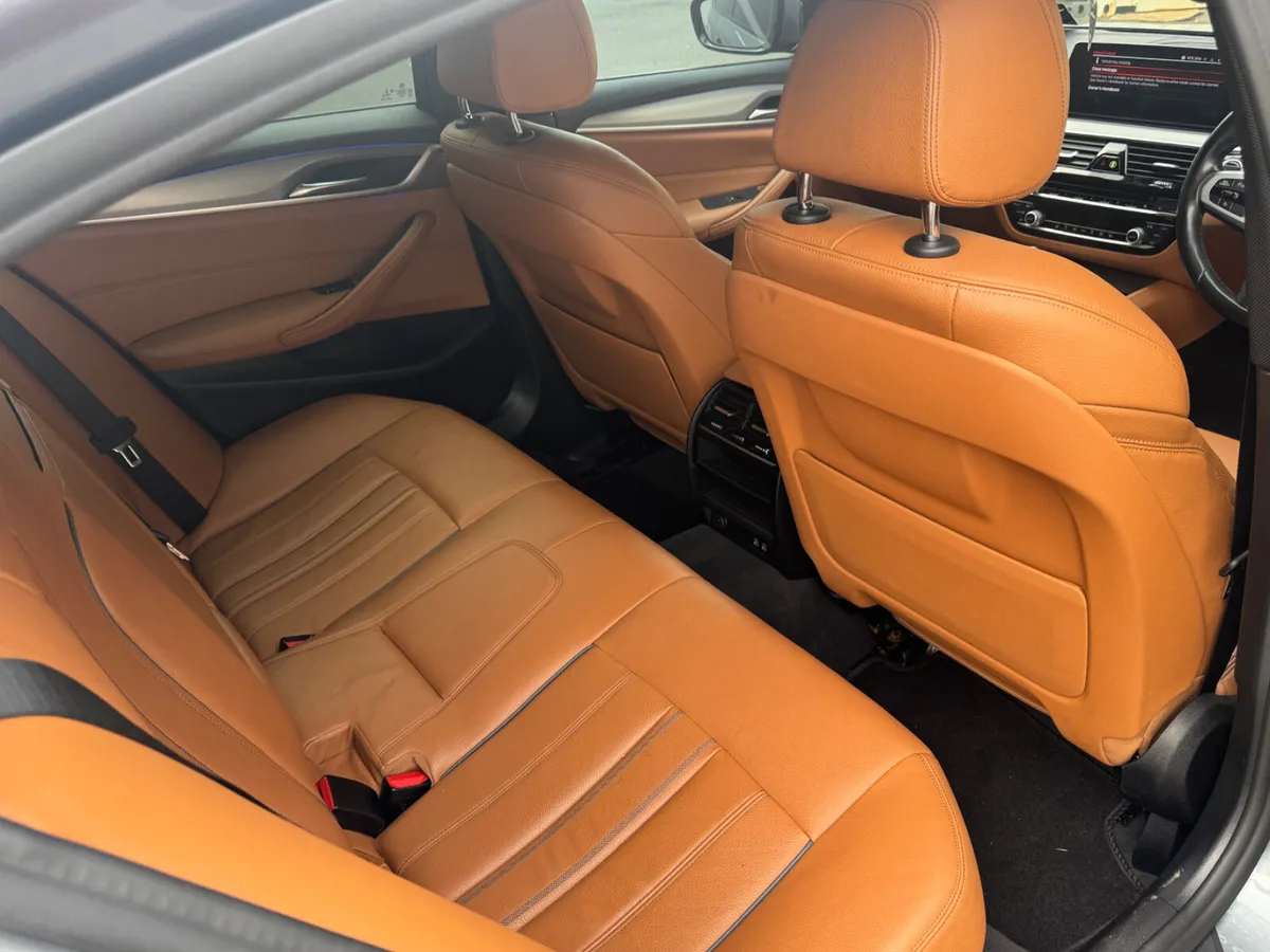 BMW 5-Series 2020 msport auto - Image 4