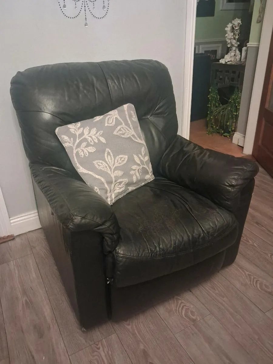 2 armchairs - Image 1