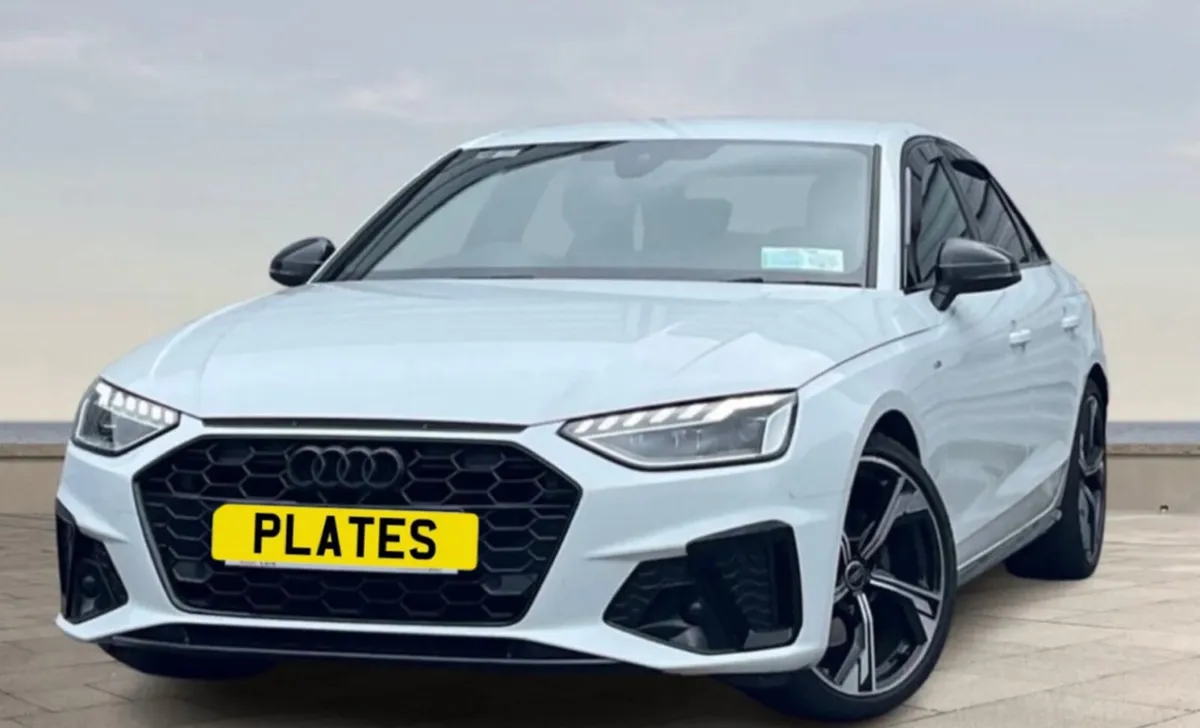 Audi A4,s line,black edition,competition. - Image 3