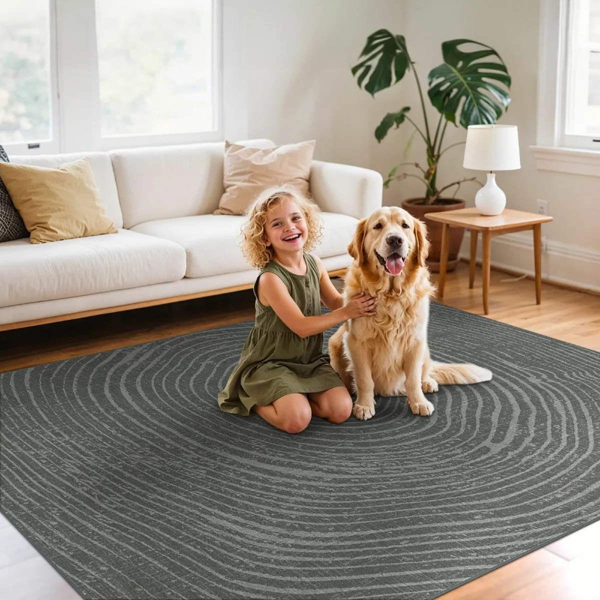 Washable Large Rug 160x230cm Low Pile Non-Slip - Image 1
