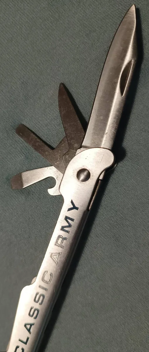 Classic Army Knife & Tools - Image 4