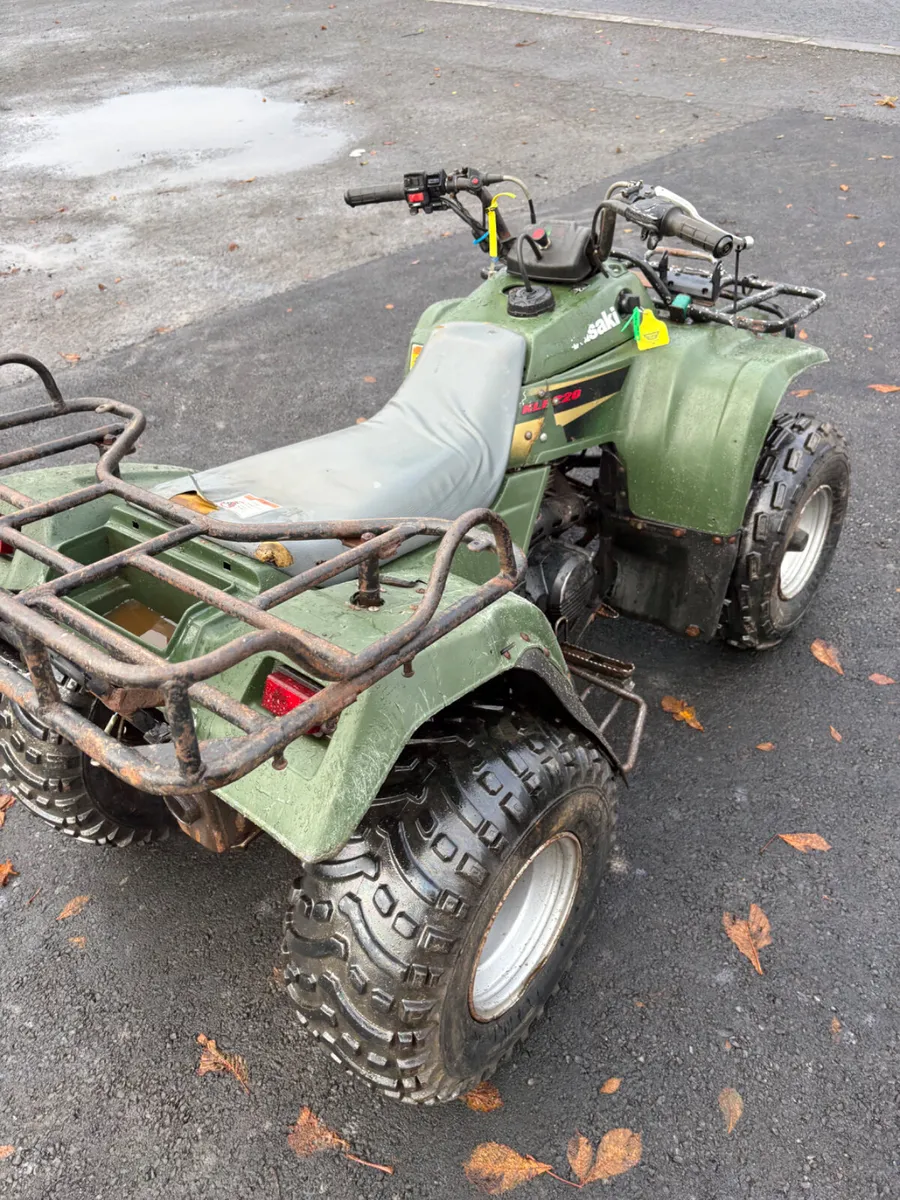 Kawasaki KLF 220 quad bike - Image 2