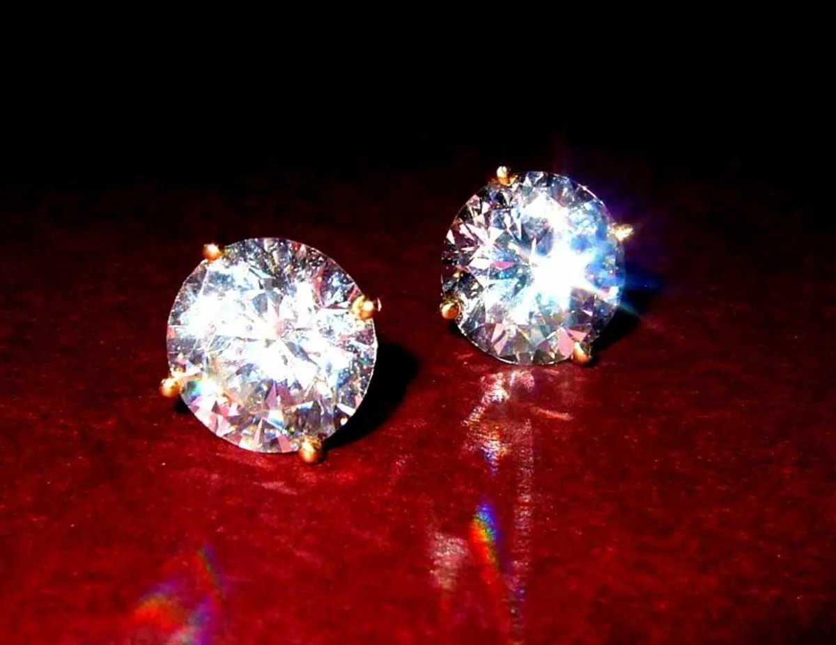 Vintage 14ct Gold Hallmarked Solitaires - Image 1