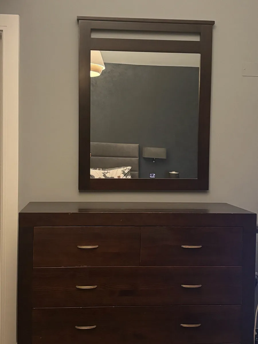 Chest of drawers & mirror - Image 1