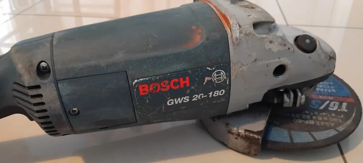 Bosch GWS 20-180 Angle Grinder 110v - Image 2