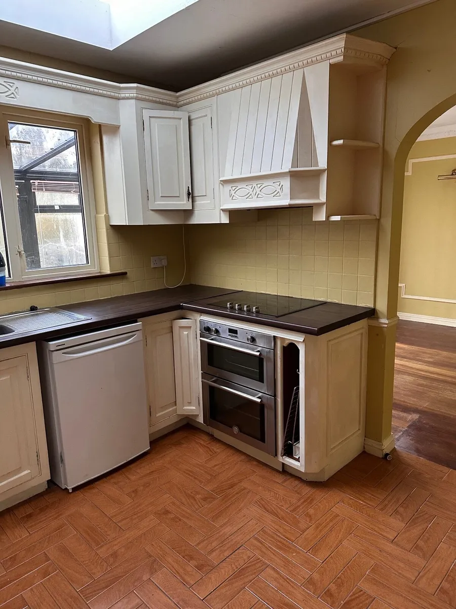 Full kitchen - Image 1