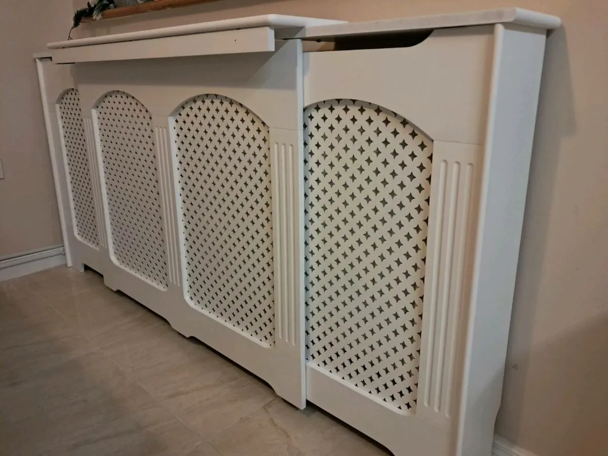 Cambridge Radiator Cover - Image 1