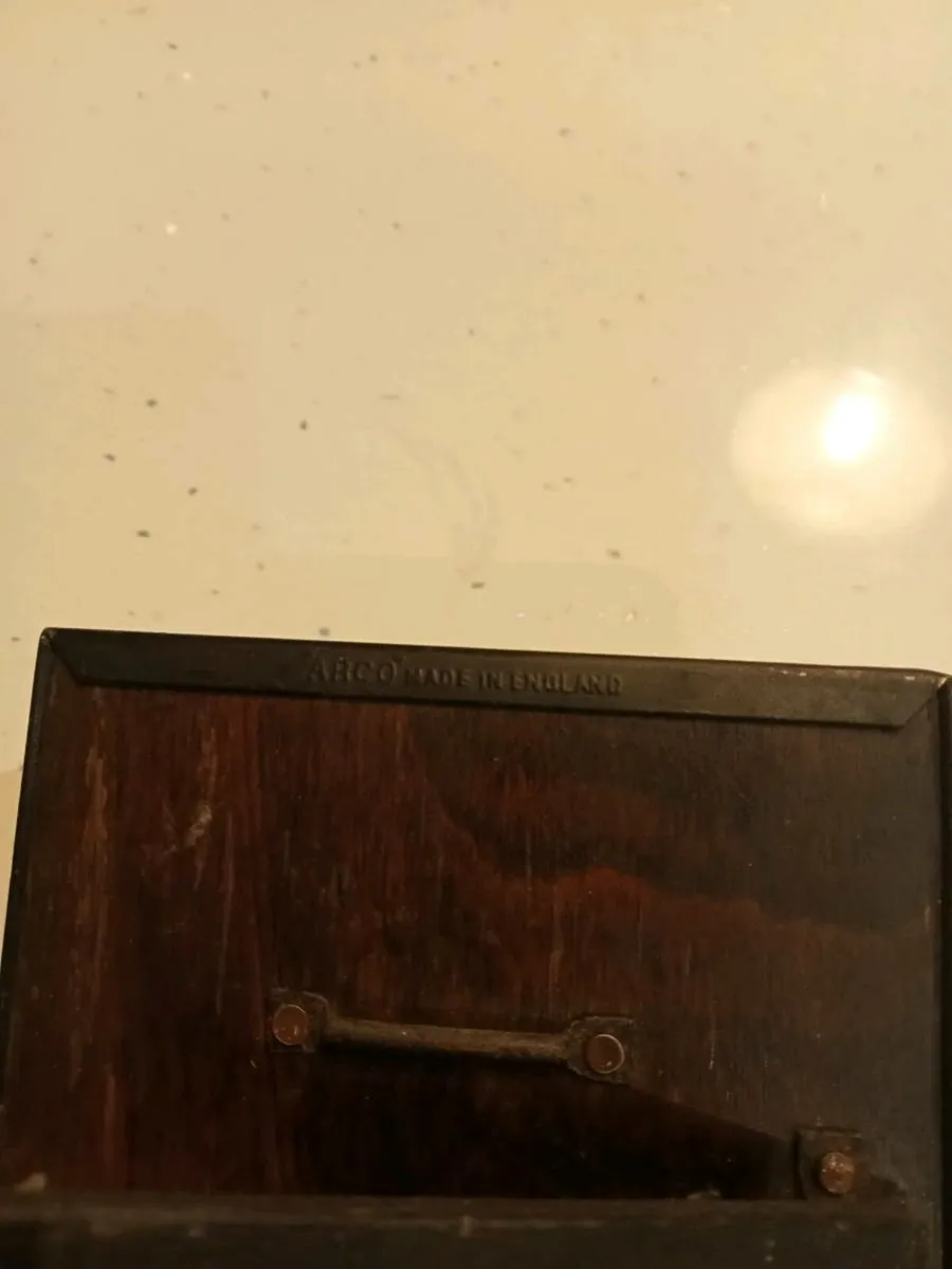 Two old cross stitch pictures - Image 4