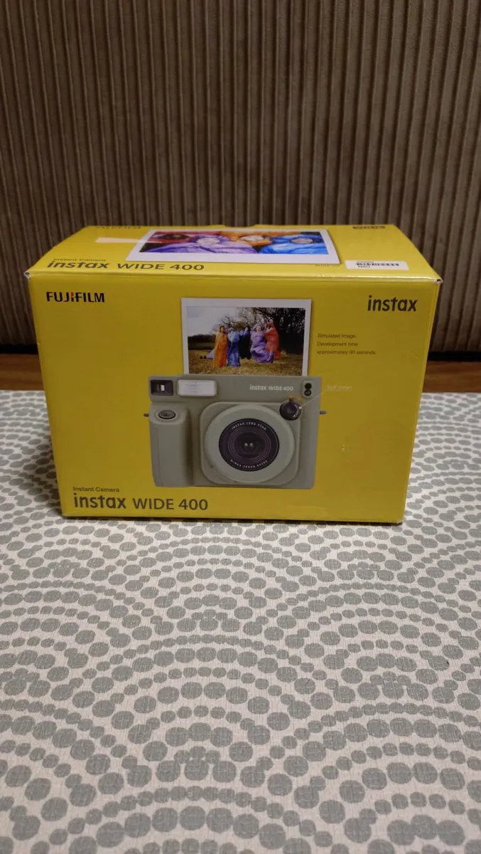 Fujifilm Instax Wide 400 - Image 1
