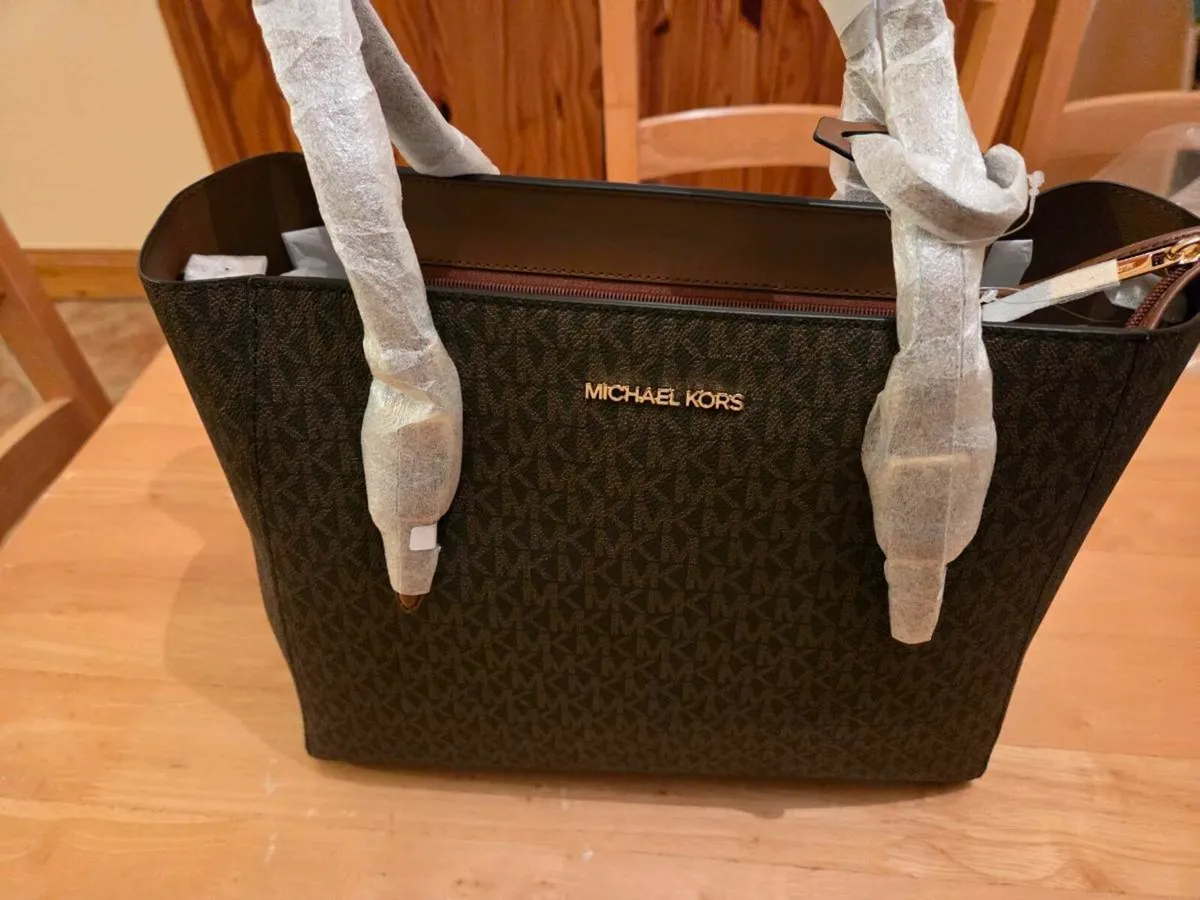 Michael Kors Handbag - Image 2