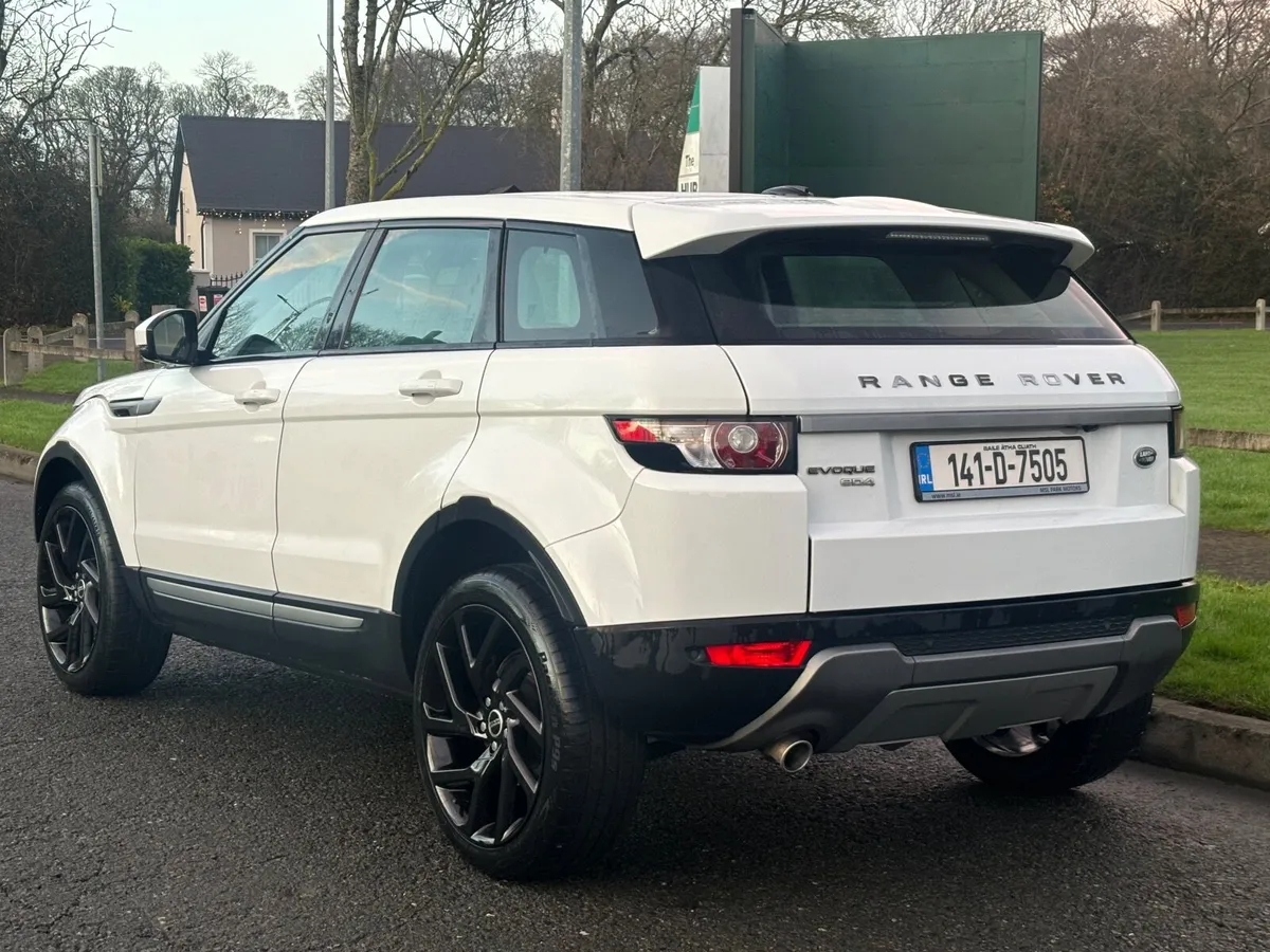 Land Rover Range Rover Evoque 2.2 SD4 2014 - Image 4