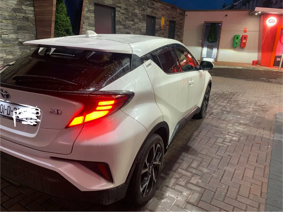 Toyota C-HR 2020 - Image 3