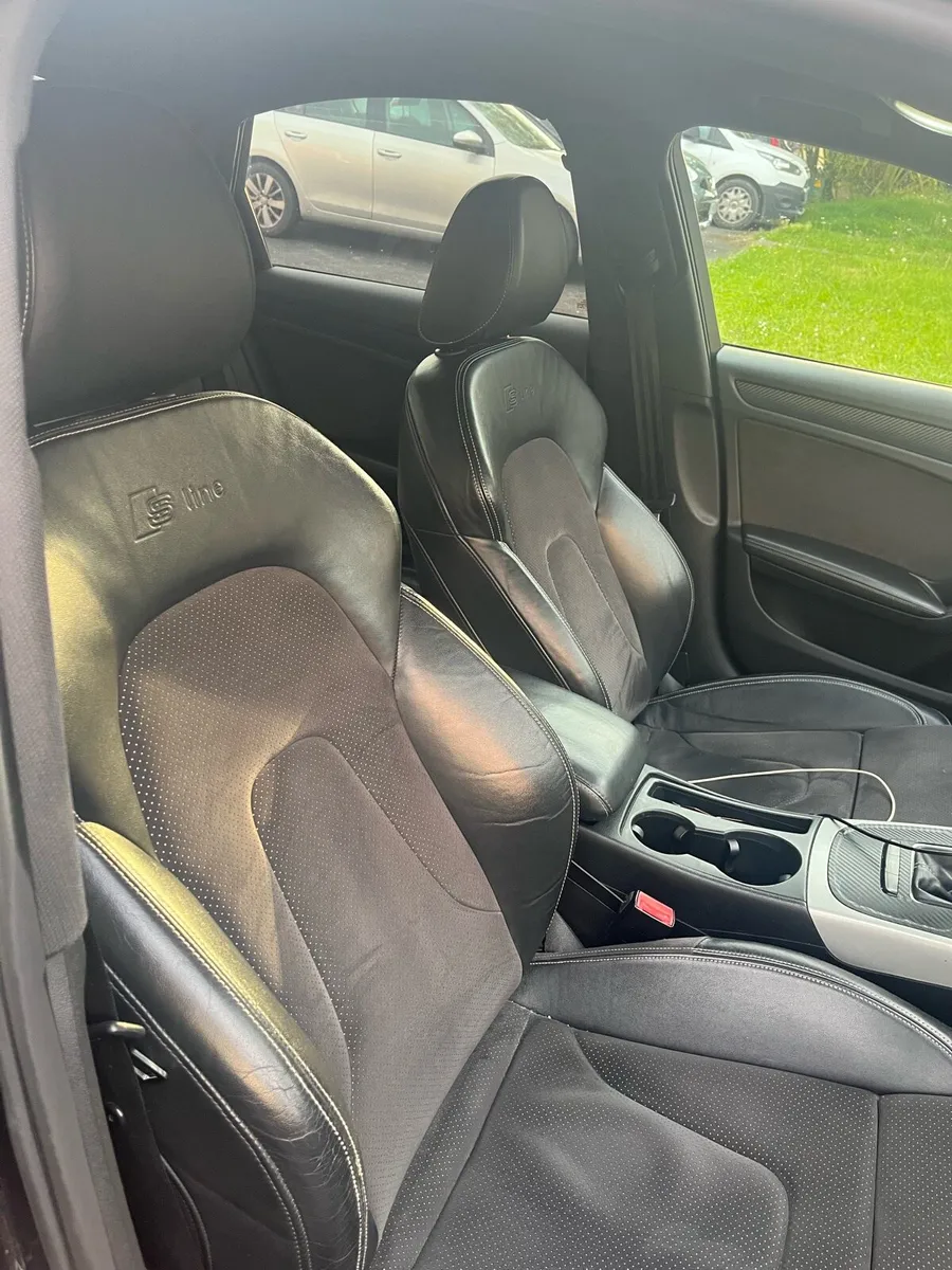 Audi A4 b8 2011, modified into Sline - Image 4