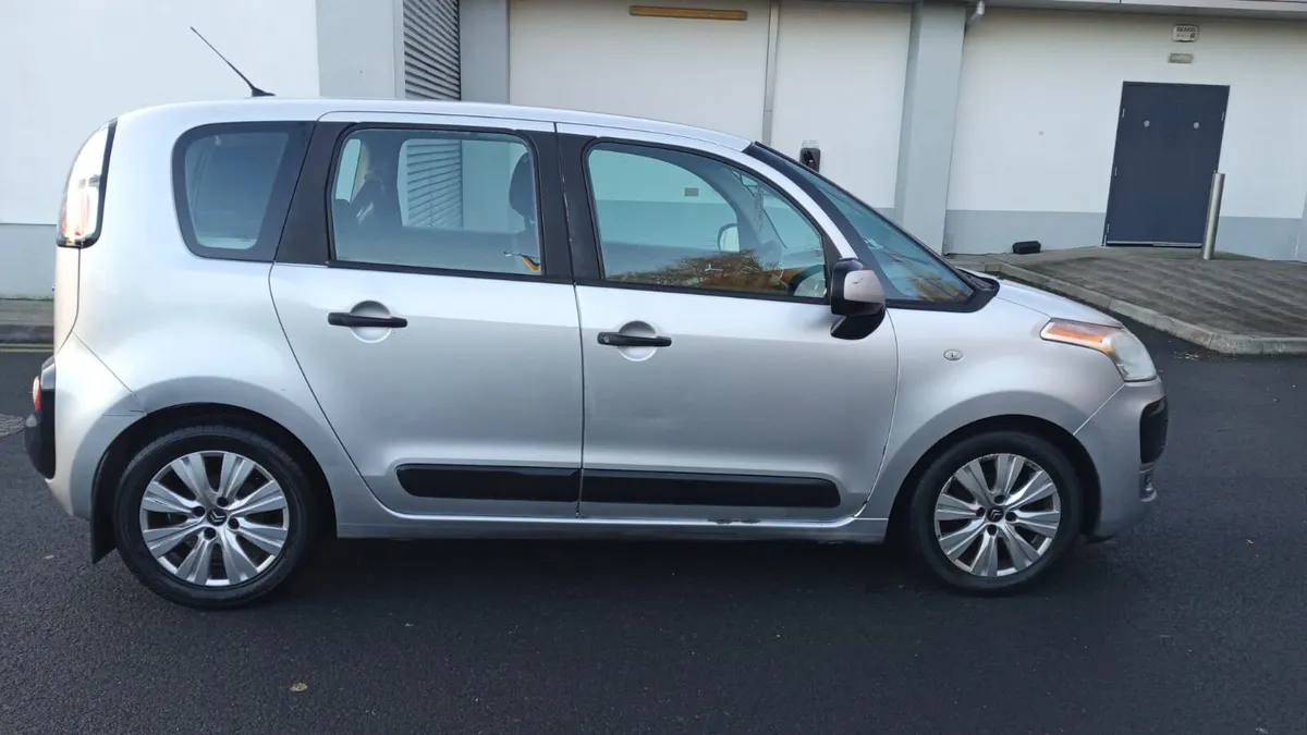 CITROEN C3 PICASSO / 2010 / 1.6 DIESEL / MANUAL - Image 4