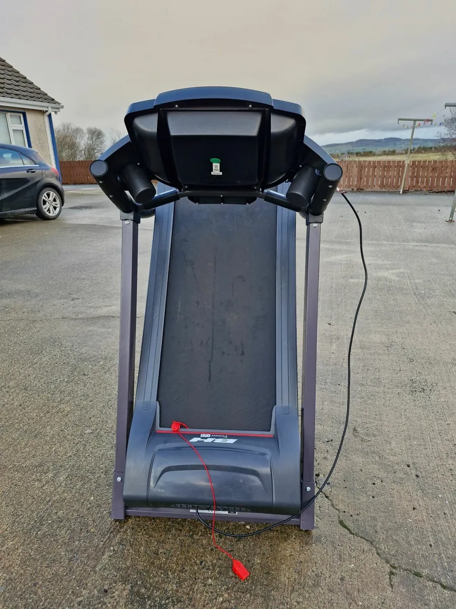B H Pioneer Treadmill R3 - Image 1