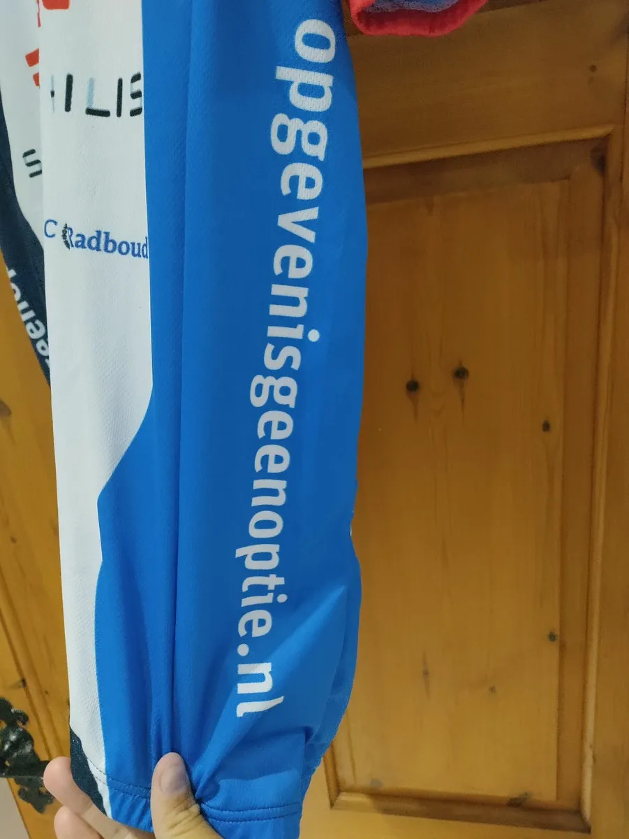 Cycling jersey XL New - Image 4