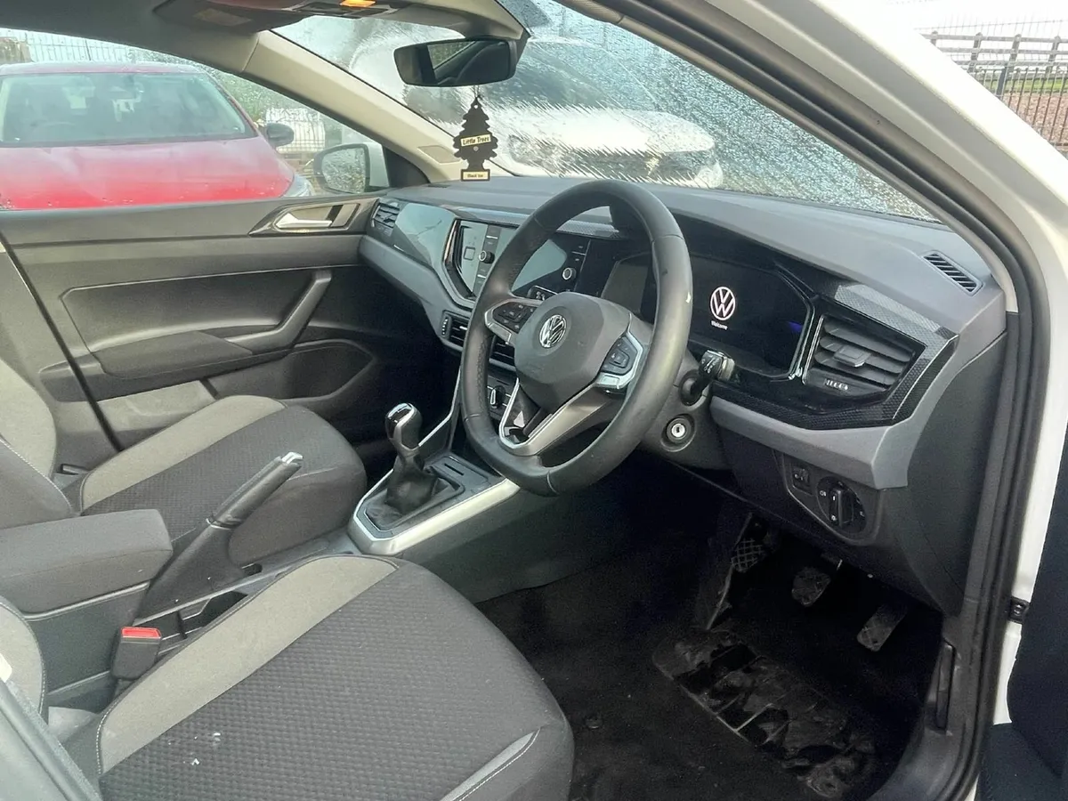 2025 VW POLO 1.0 LIFE - Image 3