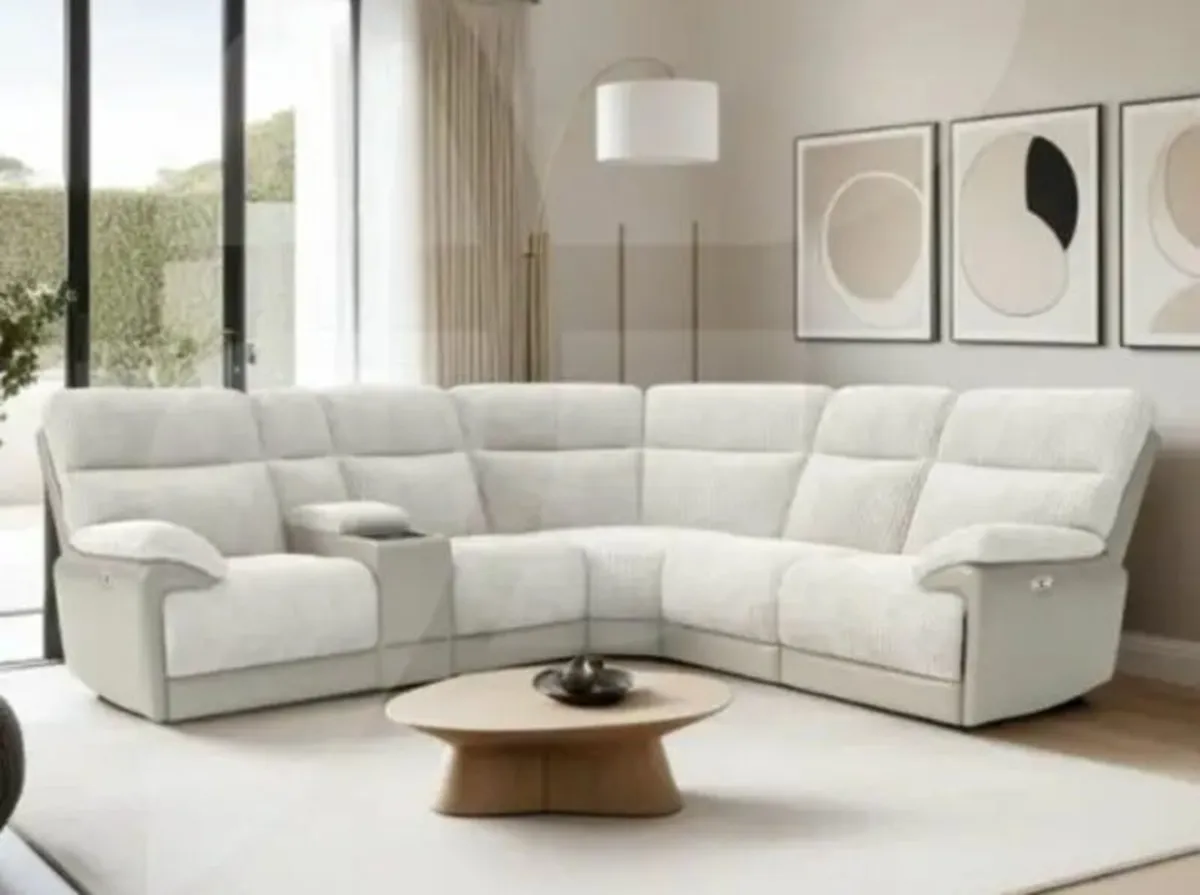 Arlington Electric Reclining Corner Sofa free 🚚