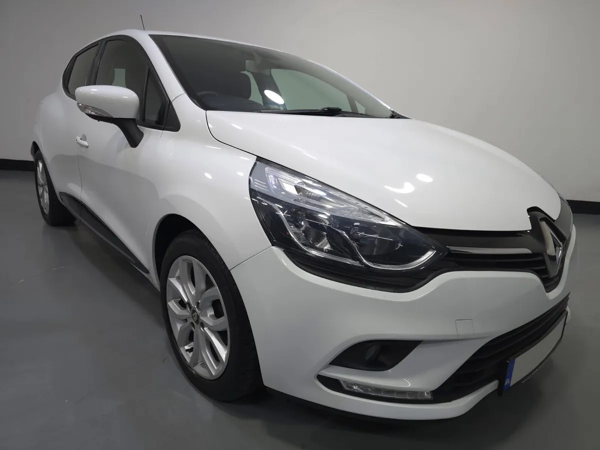 Renault Clio Dynamique Nav 1.2 - Image 3