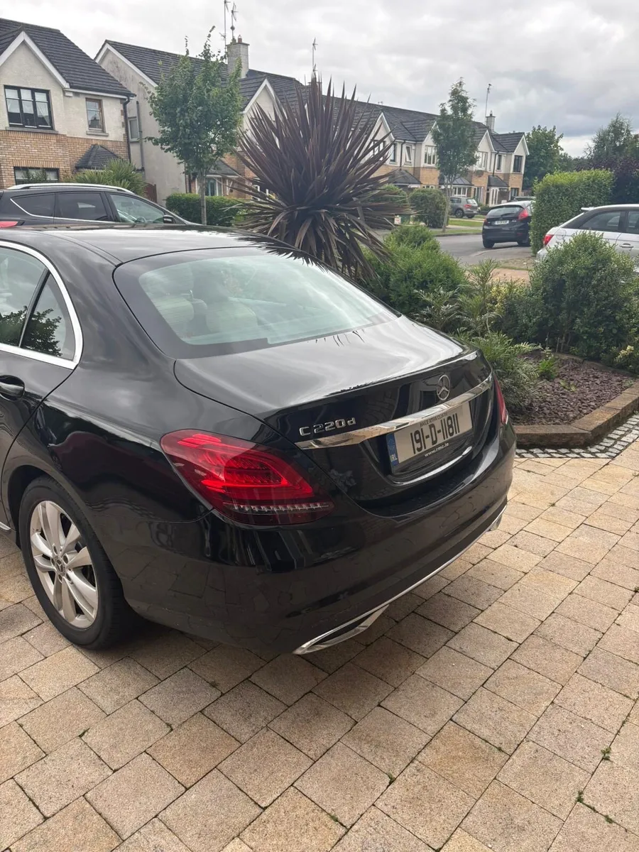 2019 Mercedes C220 - Image 2