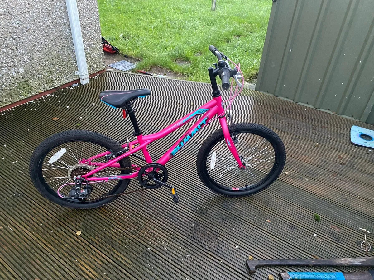 Child’s bike - Image 1