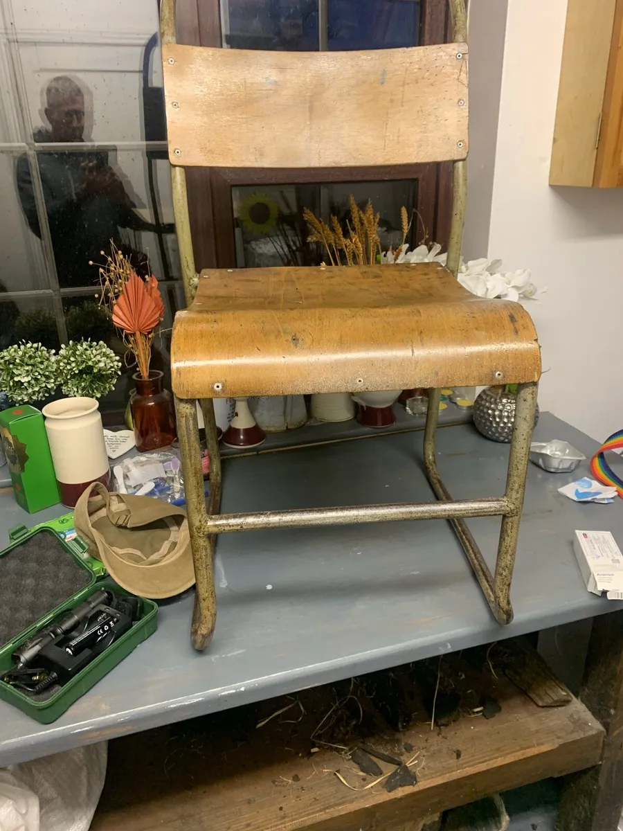 Antique stacking chair - Image 2