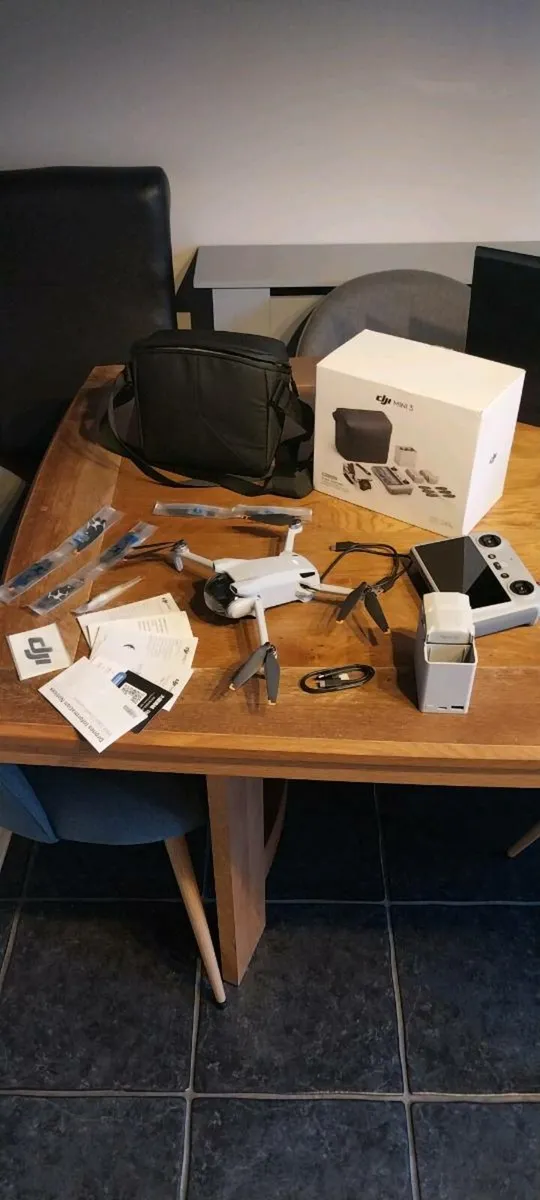 DJI Mini 3 Drone - Image 2