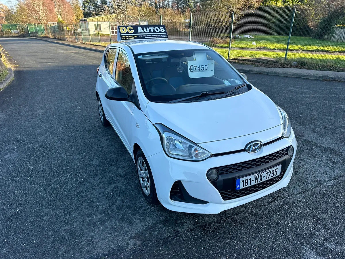 18 HYUNDAI i10 - Image 2