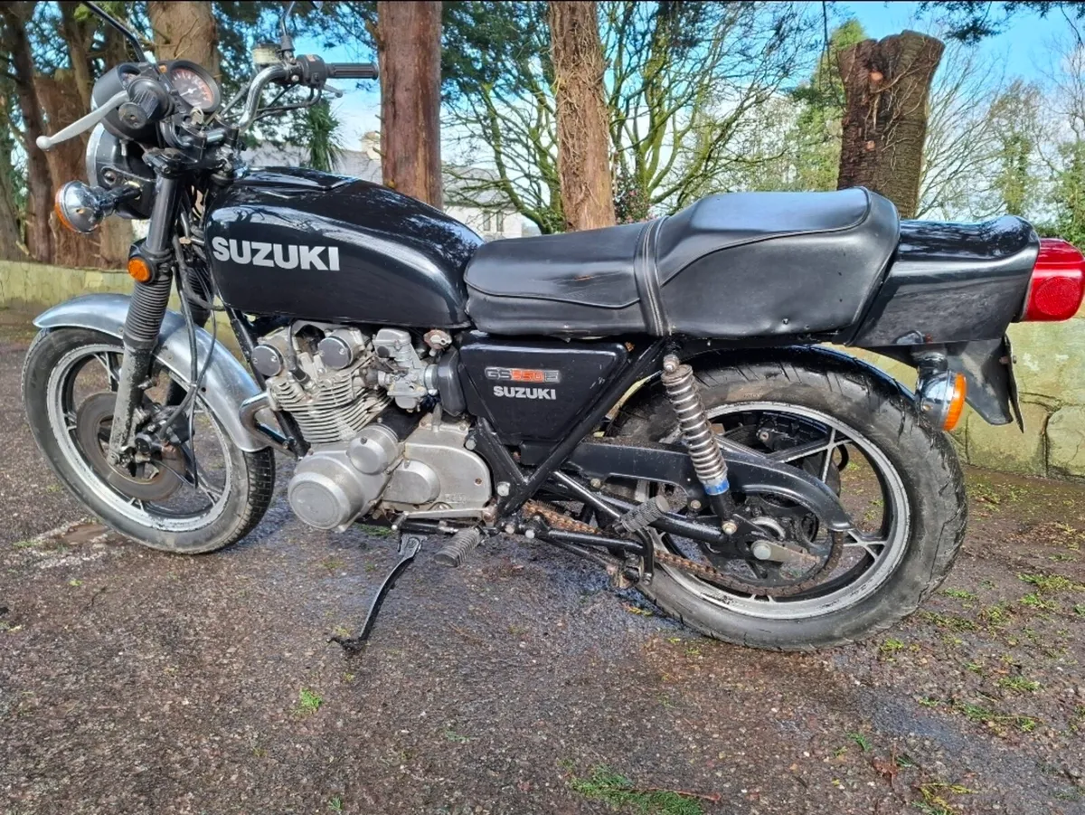 79 GS 550 E .17k miles. Quick sale! - Image 2