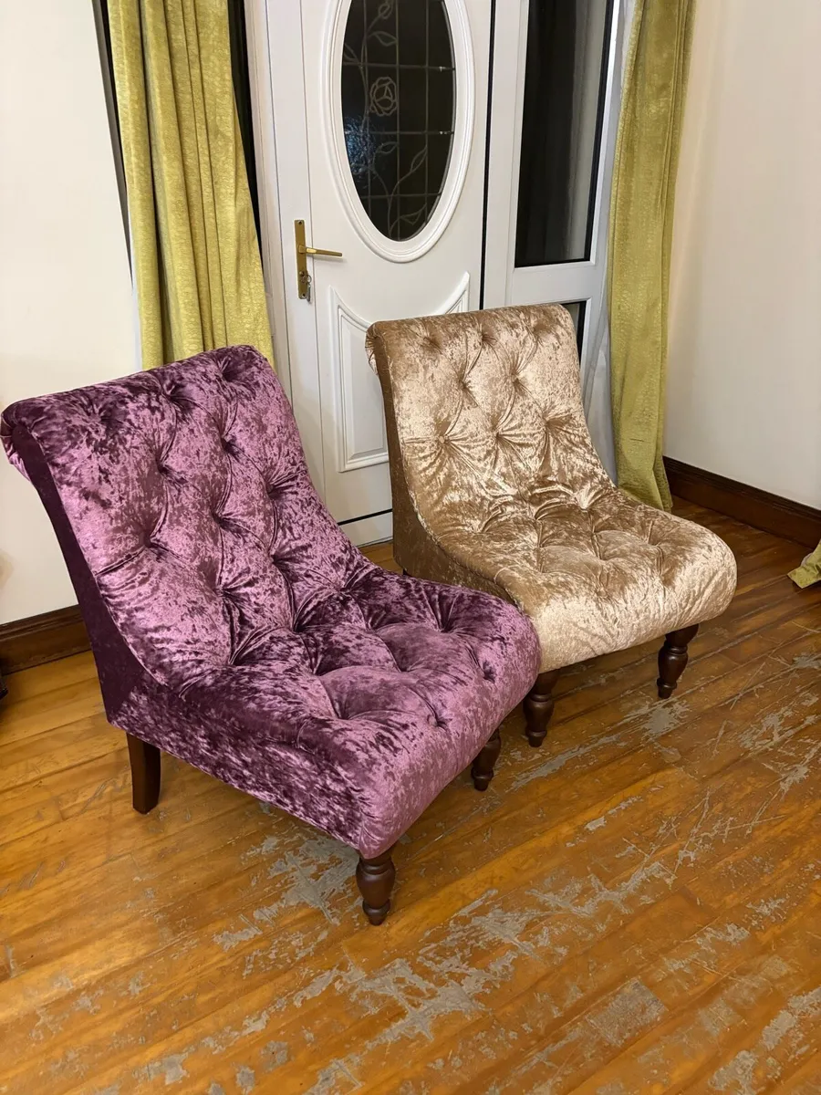 Crushed velvet chairs - Image 1