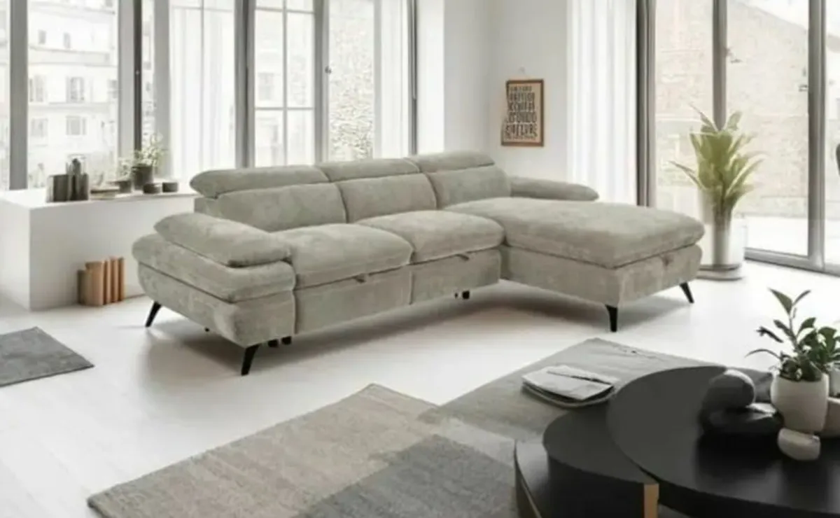 Hannah Cream Suite / LHF or RHF free delivery 🚚 - Image 1