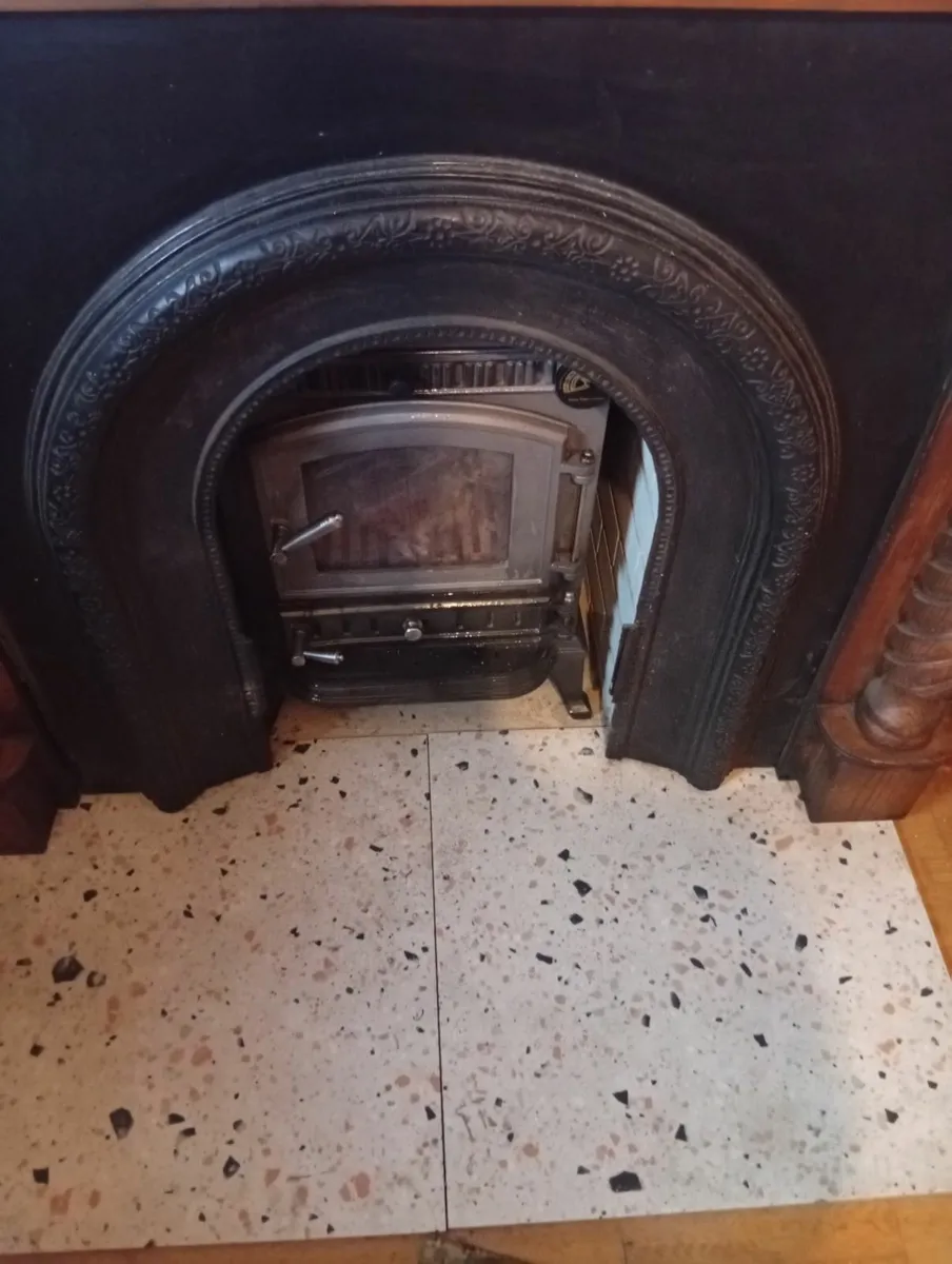 MultiFuel Henley 8kw Cast Iron fireplace full set - Image 4